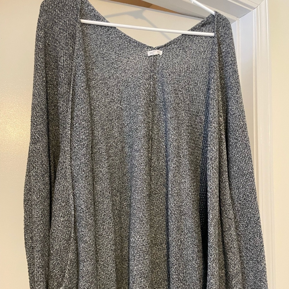 En Crème drapey/slouchy cardigan